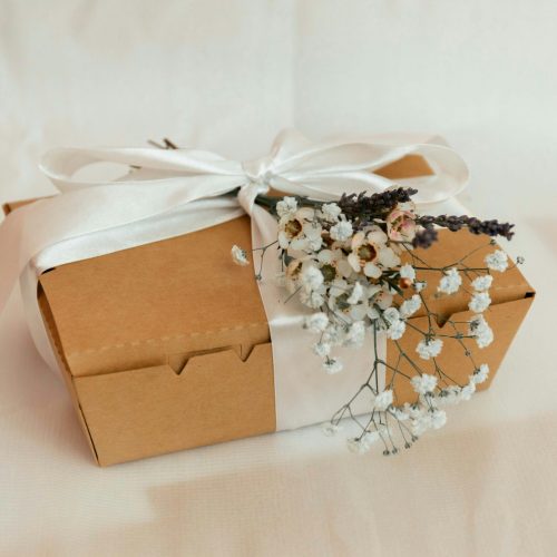 How to Choose the Perfect Party Favors for Your Event in UAE | Party Favors in Dubai